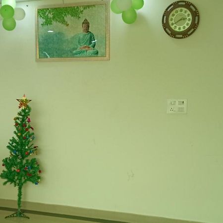 Hotel Blue Heaven Oyotownhouse Ghaziabad Εξωτερικό φωτογραφία